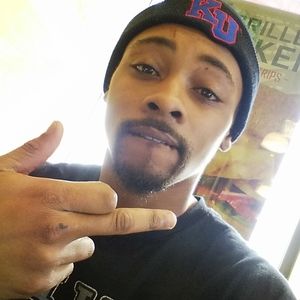 Meet your Posher, Deangelo